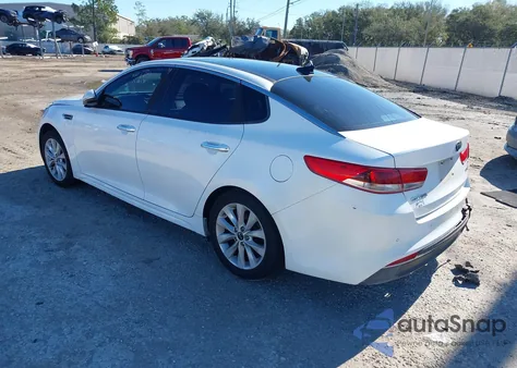 2016 Kia Optima Ex z USA, uszkodzony, nr VIN 5XXGU4L34GG089628